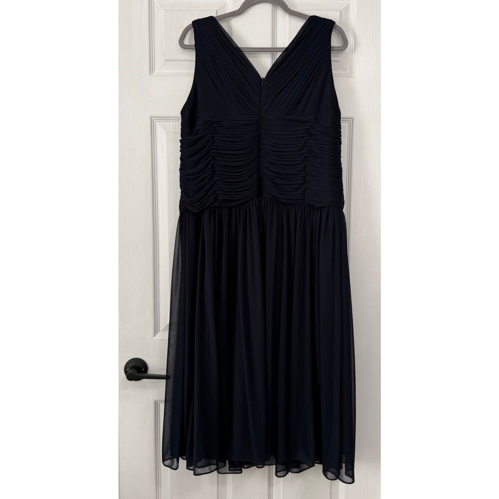 Jessica Howard Women's Navy Chiffon V-Neck Mini Pleat Dress Size 18W - Picture 9 of 11